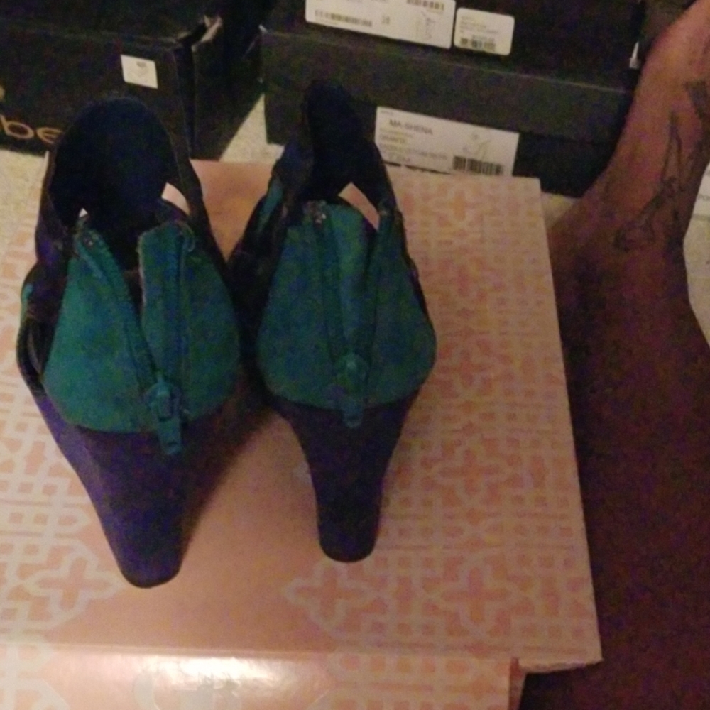 Wedges - Picture 3 of 3